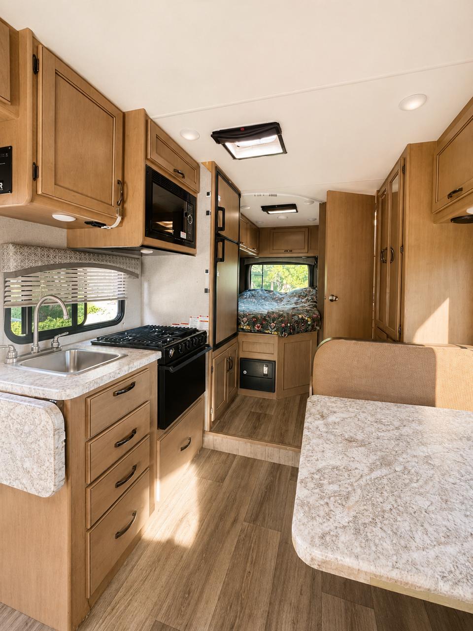 Four Winds 22E - Photo 6
